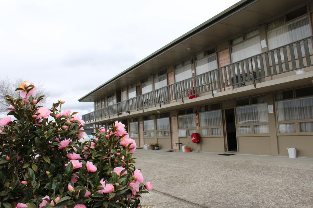 Pineland Motor Lodge Роторуа Екстериор снимка